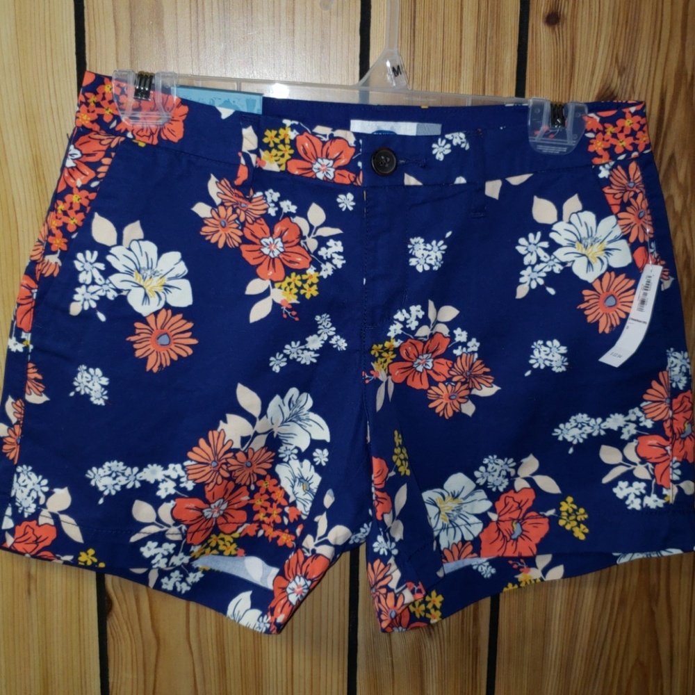 Old navy woman every day shorts